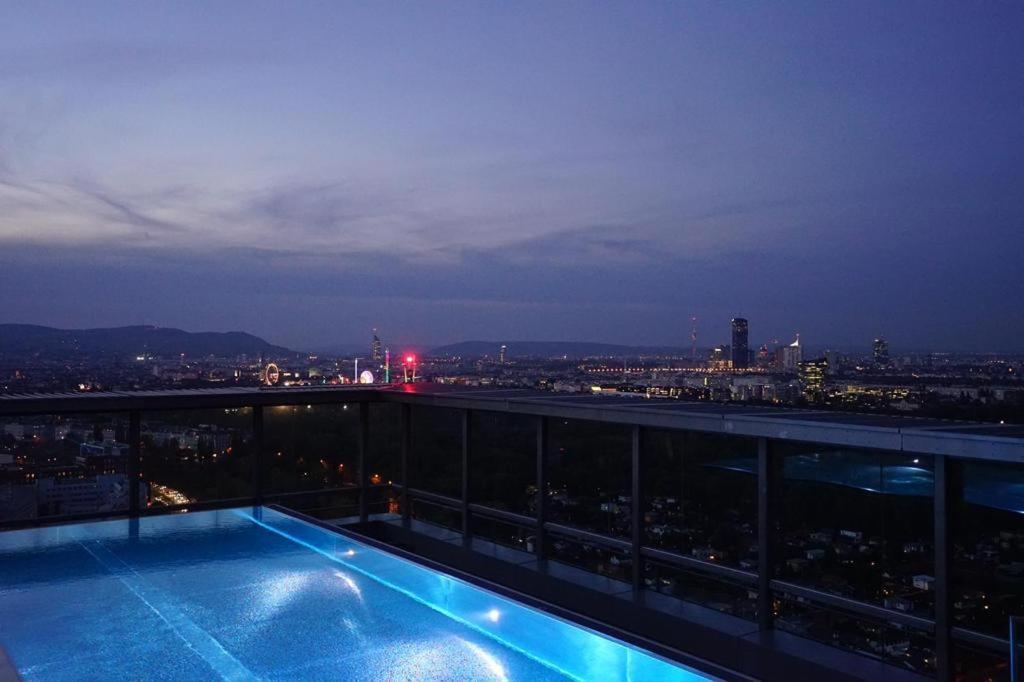 Boutique Studio With Terrace And Pool Vienna Exterior photo